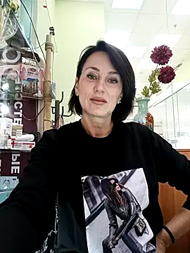 Luna 7777 online show from October 2025 10:36:01 AM