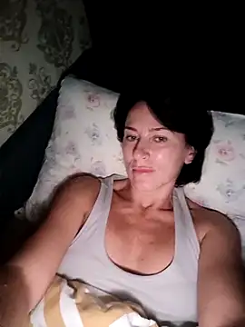 Luna 7777 online show from October 2025 09:49:01 PM