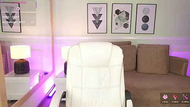 EmilyTurneer online show from March 2026 07:20:01 AM