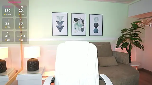 Snapshot of EmilyTurneer chatting on February 2026 07:13:01 PM EmilyTurneer online show from February 2026 07:13:01 PM