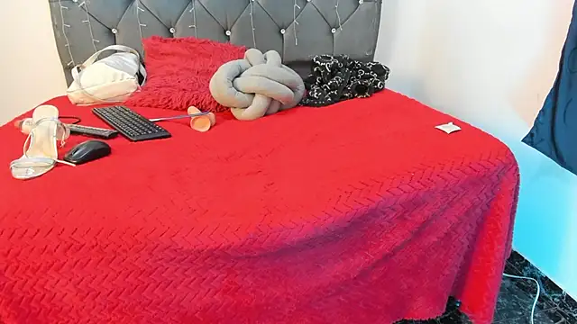 Candy Soud19 online show from November 2025 12:49:02 PM