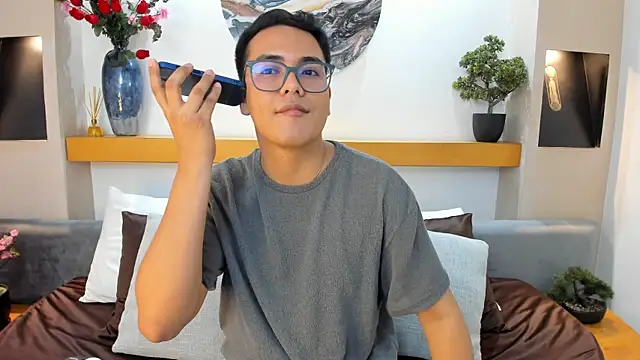 JohnBelRose online show from November 2025 09:26:02 PM