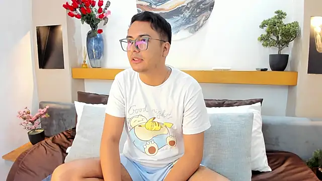 JohnBelRose online show from November 2025 09:08:02 AM