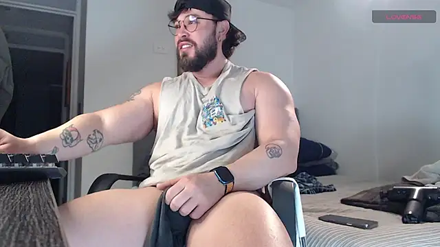 SugaredDigit online show from April 2026 11:16:01 AM