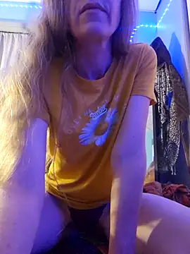 embershines online show from October 2025 11:55:01 AM