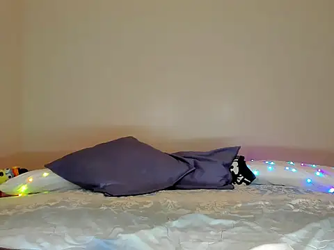 Sexy KimberlyXx online show from October 2025 06:26:02 AM