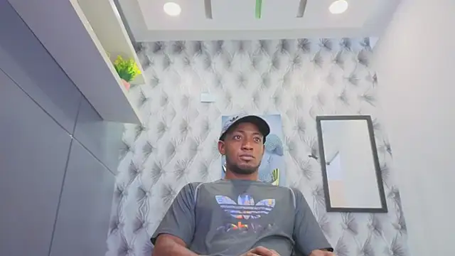 Stevenbrand online show from November 2025 06:23:02 PM