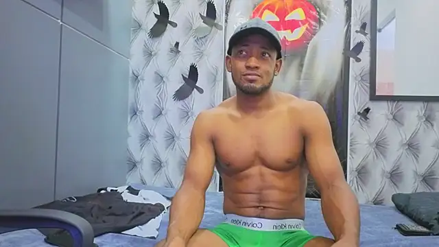 Stevenbrand online show from October 2025 07:13:02 PM