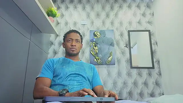 Stevenbrand online show from November 2025 07:07:01 PM