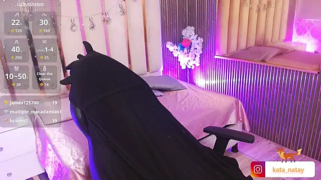 KATANA TAY online show from December 2025 12:40:02 PM