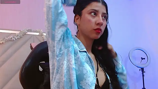 Snapshot of Adisson_Tay chatting on November 2025 04:13:02 AM Adisson Tay online show from November 2025 04:13:02 AM