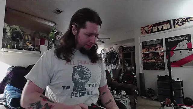 biggerisbetter12 online show from July 2026 06:49:01 PM