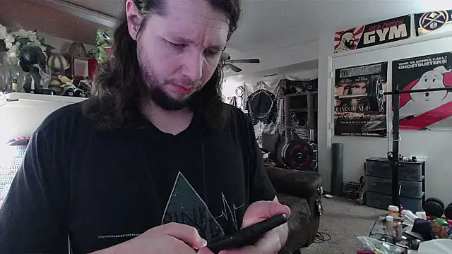 biggerisbetter12 online show from March 2026 06:11:01 PM