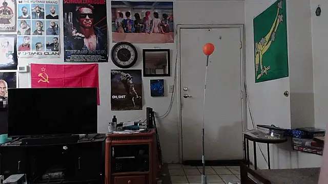 biggerisbetter12 online show from March 2026 08:26:33 AM