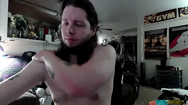 biggerisbetter12 online show from November 2025 05:50:02 PM