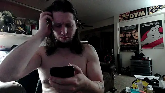 biggerisbetter12 online show from October 2025 09:31:01 AM