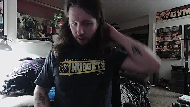 biggerisbetter12 online show from April 2026 05:31:02 AM