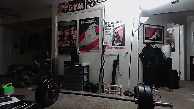 biggerisbetter12 online show from May 2026 08:33:02 AM