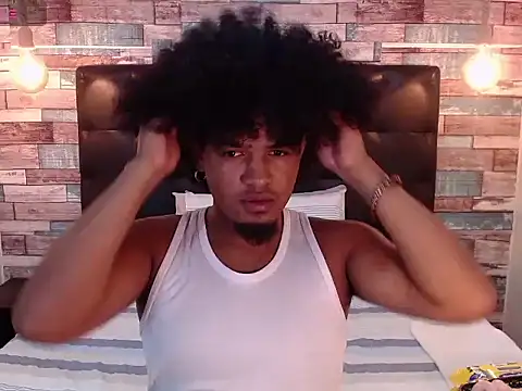 JaicobJones online show from October 2025 10:41:02 PM