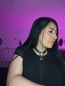 Snapshot of dark_velvet chatting on October 2025 03:03:01 AM dark velvet online show from October 2025 03:03:01 AM