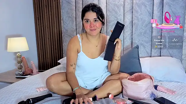 goddessfeetxx online show from January 2026 05:20:01 PM