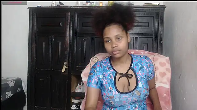 Snapshot of kataleya2021 chatting on October 2025 12:22:02 AM kataleya2021 online show from October 2025 12:22:02 AM