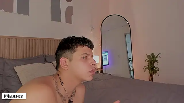 Little Emma 11 online show from March 2026 01:22:02 PM