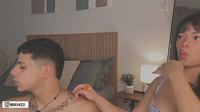 Little Emma 11 online show from April 2026 03:18:02 PM