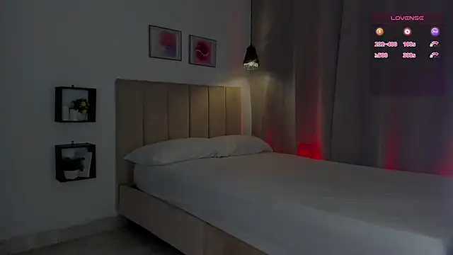 Little Emma 11 online show from November 2025 11:58:02 AM