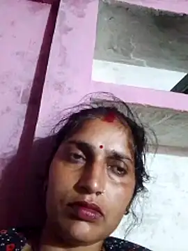 Snapshot of Pooja_shre chatting on November 2025 04:39:02 PM Pooja shre online show from November 2025 04:39:02 PM