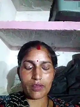 Snapshot of Pooja_shre chatting on November 2025 01:26:02 PM Pooja shre online show from November 2025 01:26:02 PM