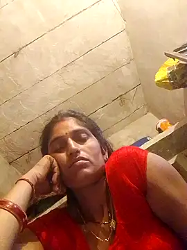 Snapshot of Pooja_shre chatting on October 2025 10:32:02 PM Pooja shre online show from October 2025 10:32:02 PM