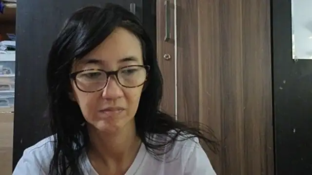 princessD077 online show from July 2026 04:40:01 PM