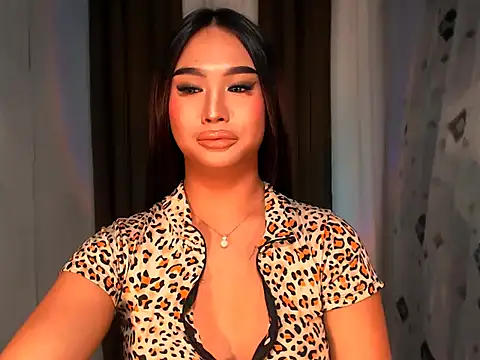 BigBrownCock Candice online show from October 2025 03:57:02 PM