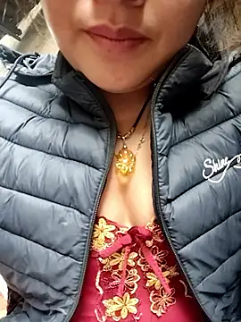 Snapshot of Sinhlinh2020 chatting on January 2026 05:47:01 AM Sinhlinh2020 online show from January 2026 05:47:01 AM