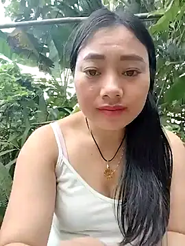 Snapshot of Sinhlinh2020 chatting on October 2025 03:29:02 AM Sinhlinh2020 online show from October 2025 03:29:02 AM