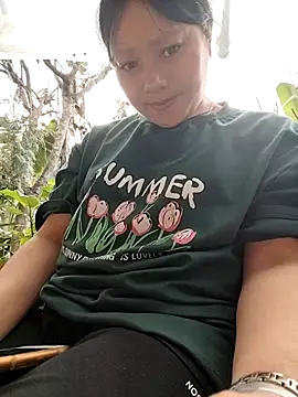 Snapshot of Sinhlinh2020 chatting on January 2026 09:13:01 AM Sinhlinh2020 online show from January 2026 09:13:01 AM