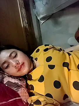 Snapshot of Sinhlinh2020 chatting on November 2025 09:19:02 PM Sinhlinh2020 online show from November 2025 09:19:02 PM