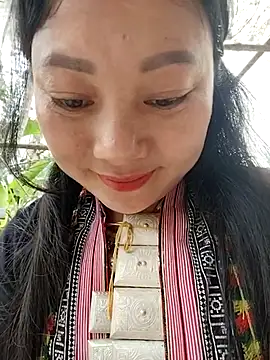 Snapshot of Sinhlinh2020 chatting on February 2026 03:37:01 AM Sinhlinh2020 online show from February 2026 03:37:01 AM