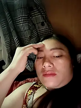 Snapshot of Sinhlinh2020 chatting on November 2025 01:14:01 PM Sinhlinh2020 online show from November 2025 01:14:01 PM