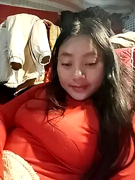 Snapshot of Sinhlinh2020 chatting on December 2025 03:49:02 PM Sinhlinh2020 online show from December 2025 03:49:02 PM