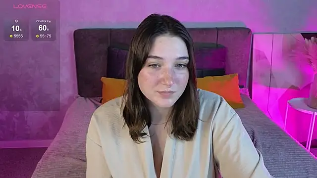 AnnieDodge online show from October 2025 01:49:01 AM