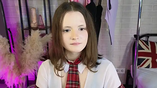 MichelleBaille online show from October 2025 06:04:01 AM
