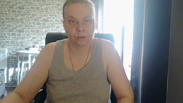 Diamond Bite online show from October 2025 09:10:02 AM