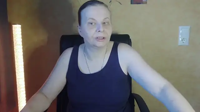 Diamond Bite online show from November 2025 06:28:02 AM