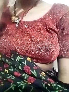 Snapshot of OliveGreen22 chatting on October 2025 05:34:02 PM OliveGreen22 online show from October 2025 05:34:02 PM