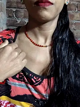 Itz Aisha   online show from October 2025 09:09:01 AM