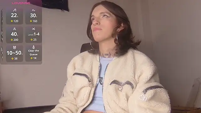 Snapshot of Scarlett_crastrawberry chatting on November 2025 08:31:02 PM Scarlett crastrawberry online show from November 2025 08:31:02 PM