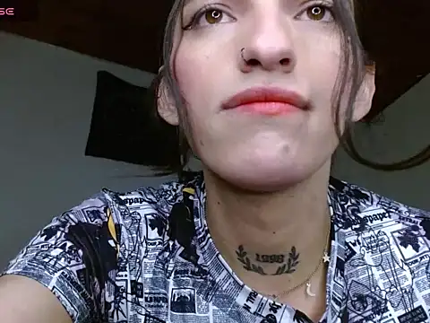 Scarlett crastrawberry online show from March 2026 11:58:02 PM