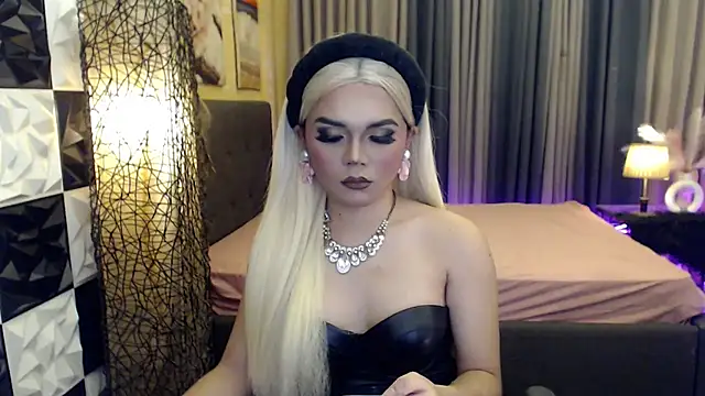 XJuicyCockTransX online show from October 2025 07:14:02 PM